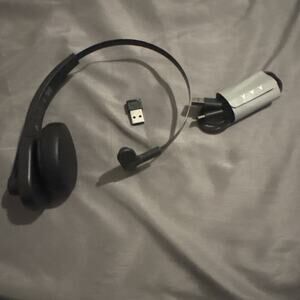 LEVN Wireless Bluetooth/USB Headset w/ Noise Canceling(no Original Box)